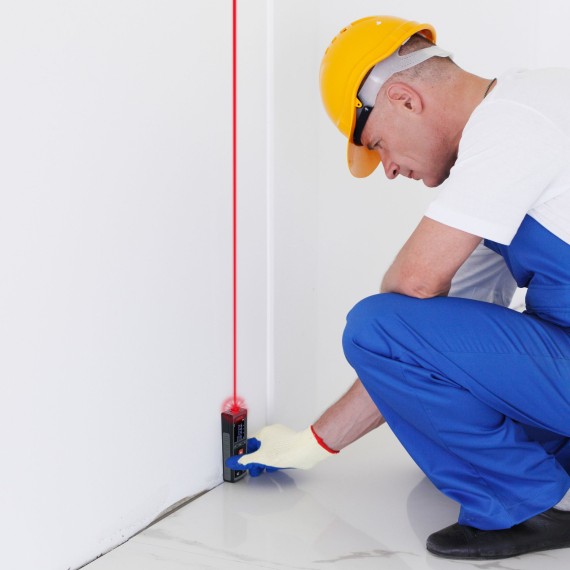 جهاز قياس ليزر KLM 100 - زيادة الدقة والكفاءة | KSEIBI