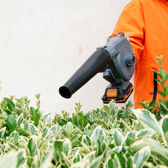 Powerful 20V Cordless Blower for Easy Cleanup | KSEIBI