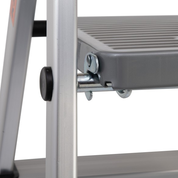 Household Aluminum Ladder – Lightweight Folding Step Stool | KSEIBI