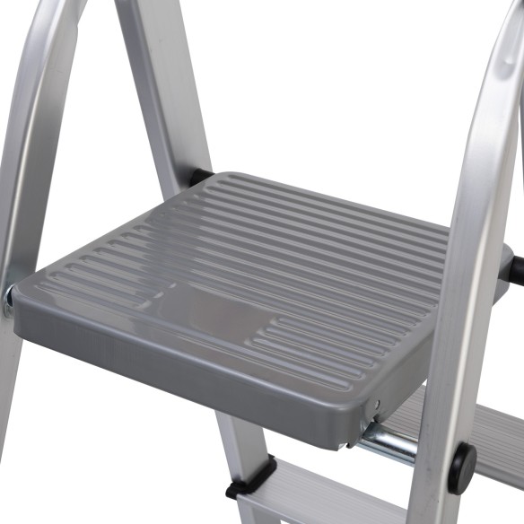 Household Aluminum Ladder – Lightweight Folding Step Stool | KSEIBI