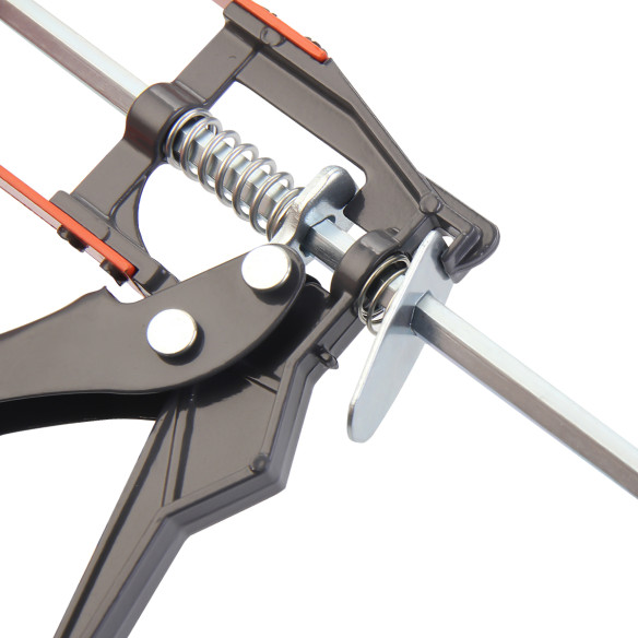 High-Quality Caulking Gun for General Duty Projects | KSEIBI