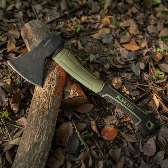 High-Quality Fiberglass Handle Axe for Precision Cutting | KSEIBI
