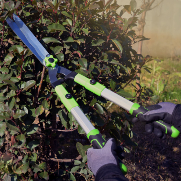 High-Quality Aluminium Telescoping Garden Shears for Precision Cutting | KSEIBI